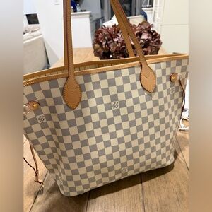 Tote Bag 🤍